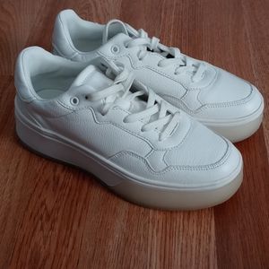 Bershka White Sneakers